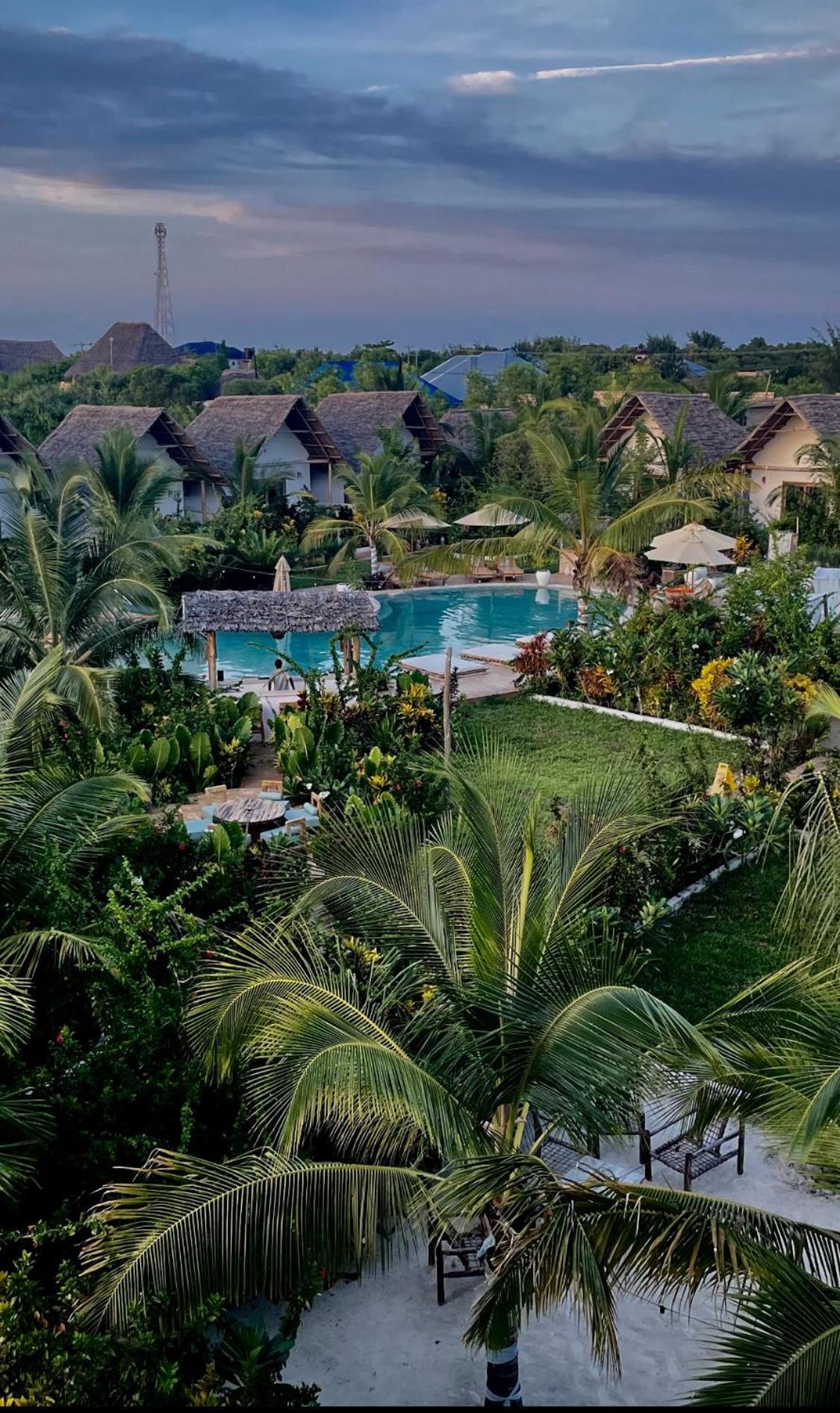 Zen Boutique Resort Джамбиани Екстериор снимка