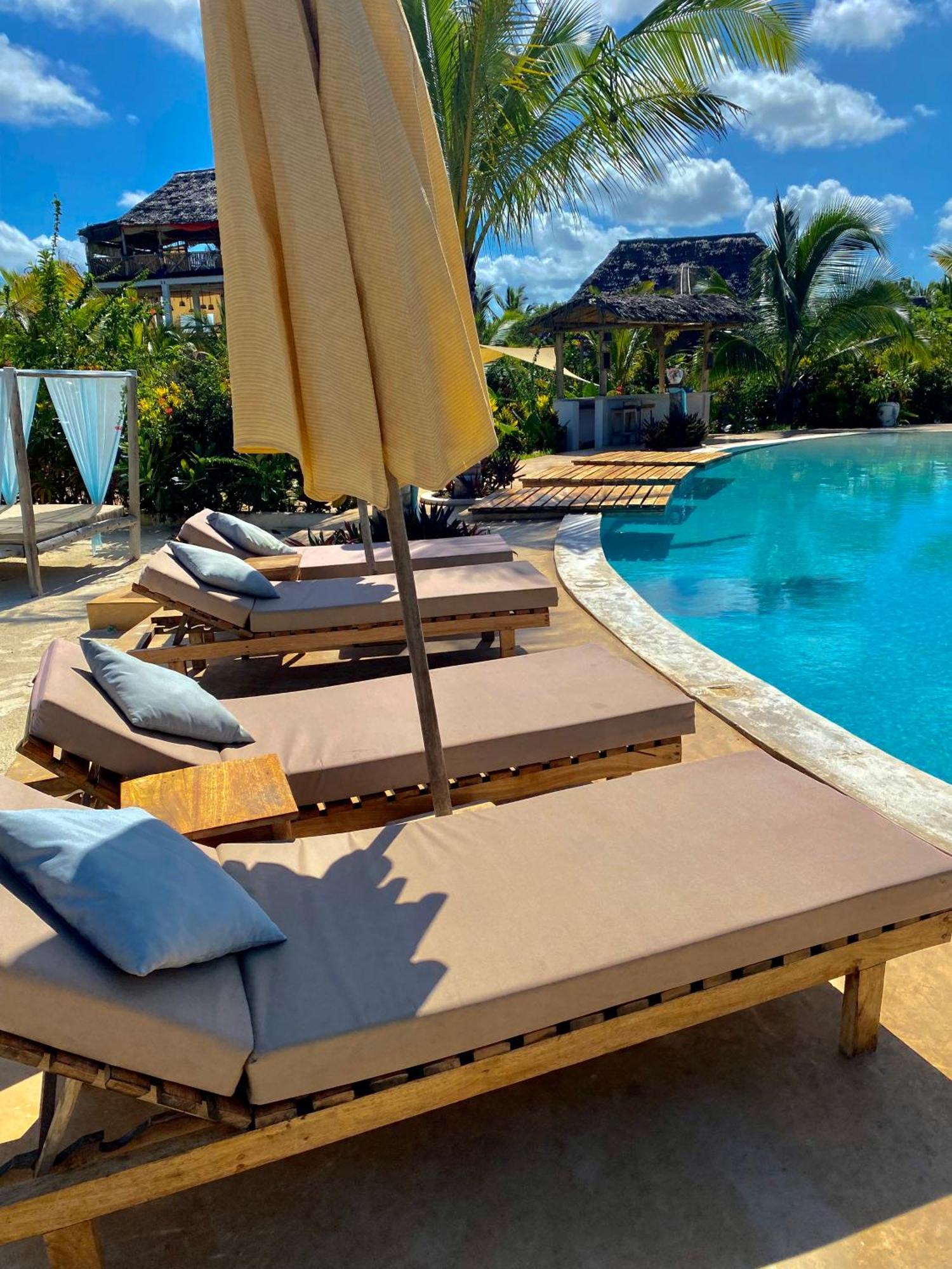 Zen Boutique Resort Джамбиани Екстериор снимка