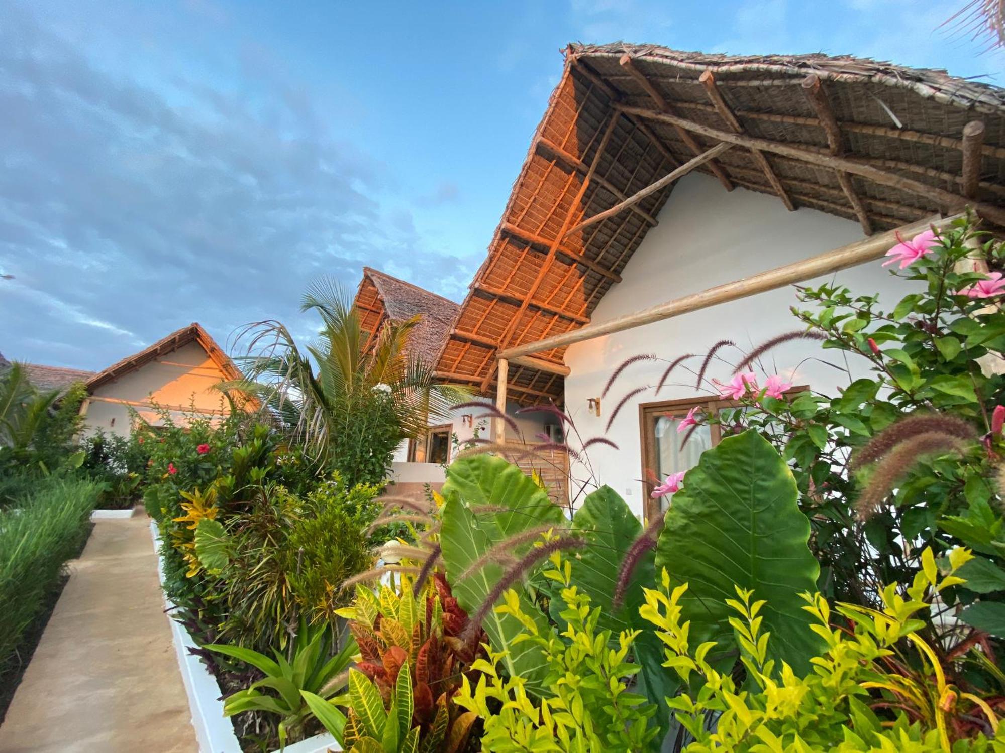 Zen Boutique Resort Джамбиани Екстериор снимка