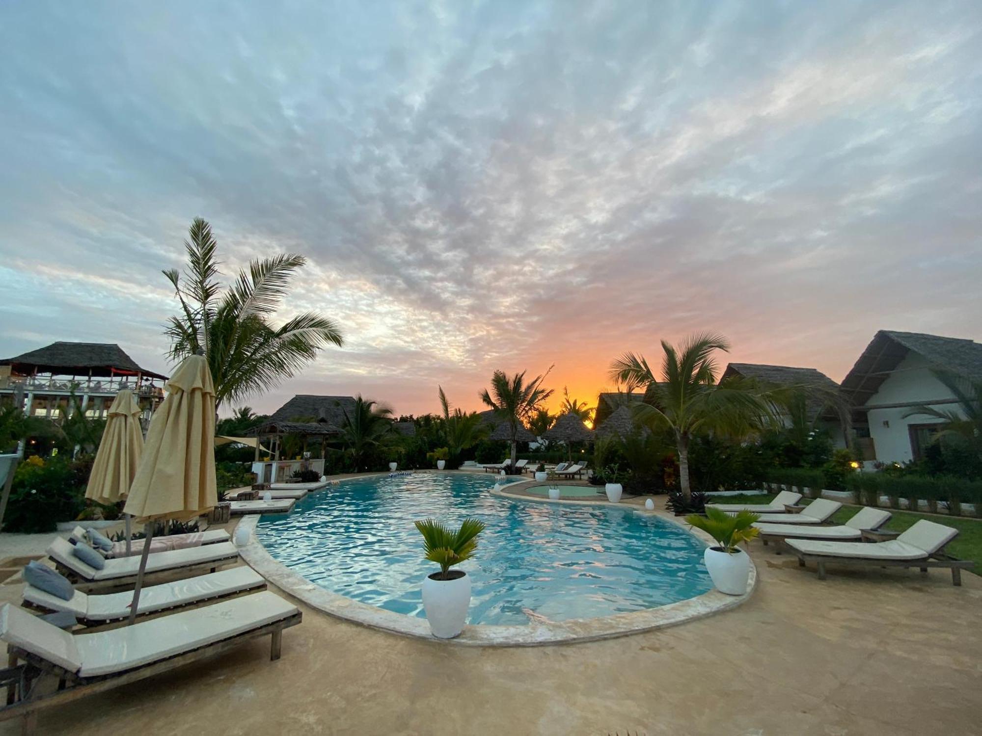Zen Boutique Resort Джамбиани Екстериор снимка
