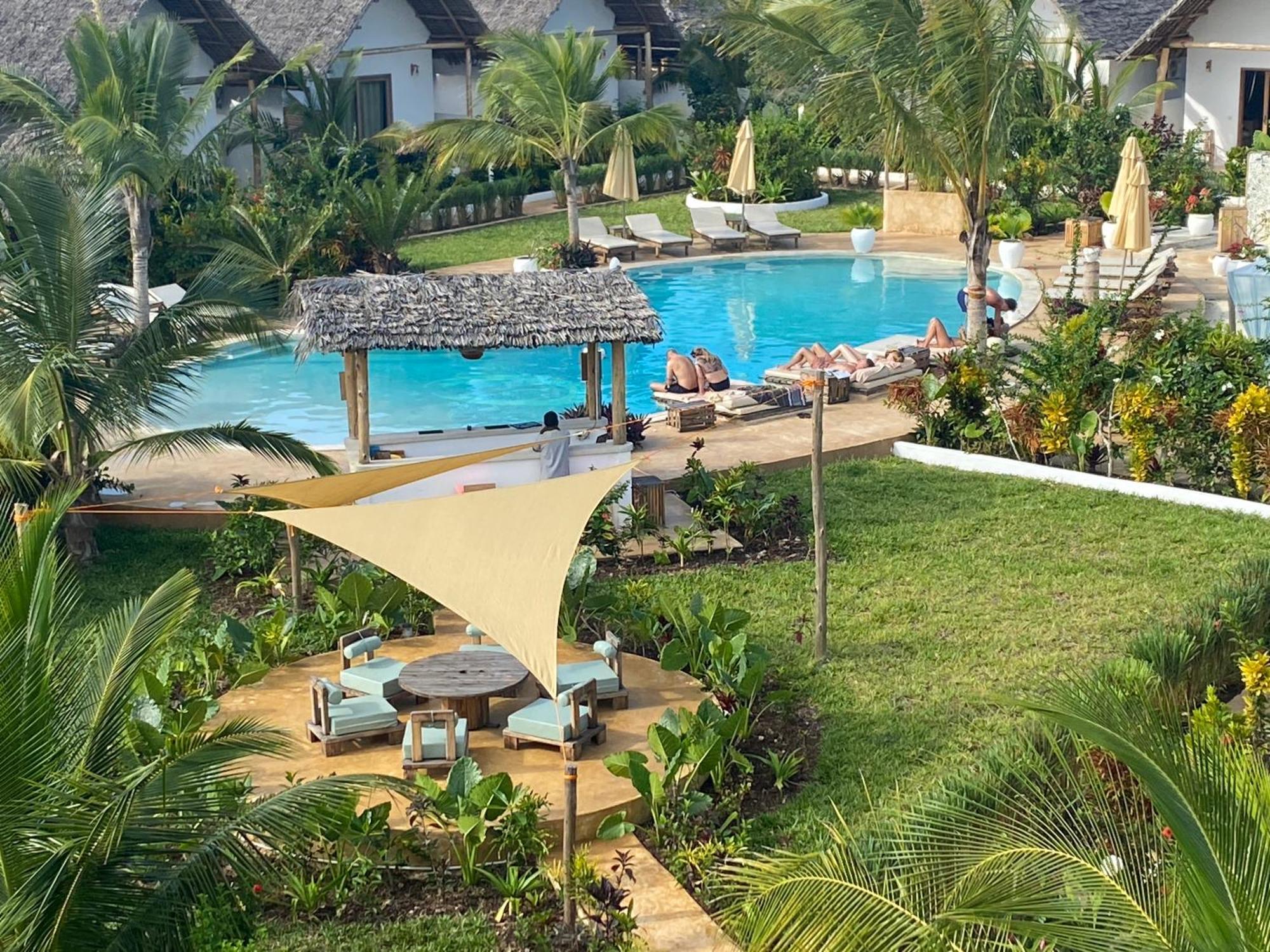 Zen Boutique Resort Джамбиани Екстериор снимка
