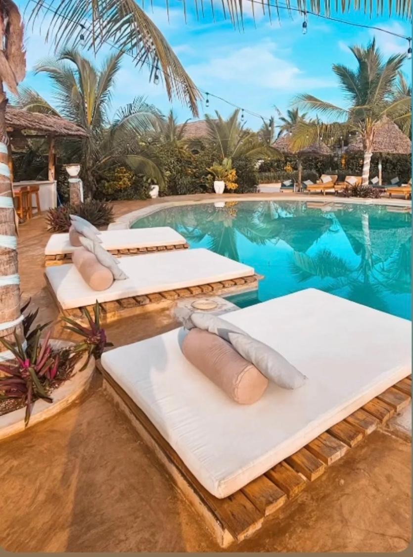 Zen Boutique Resort Джамбиани Екстериор снимка